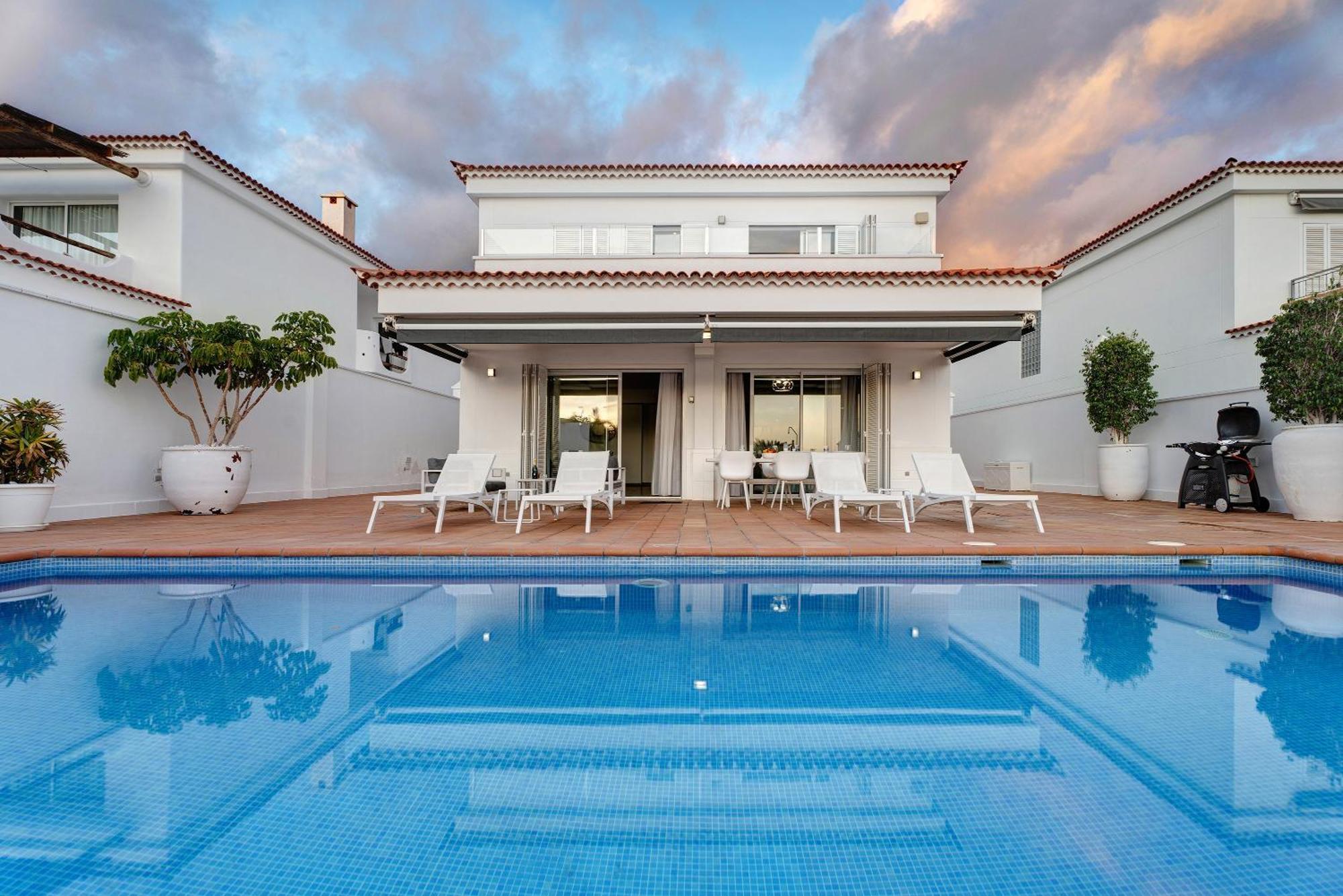 Espectacular Villa Aurora By Paramount Holidays Puerto de Santiago  Exteriér fotografie