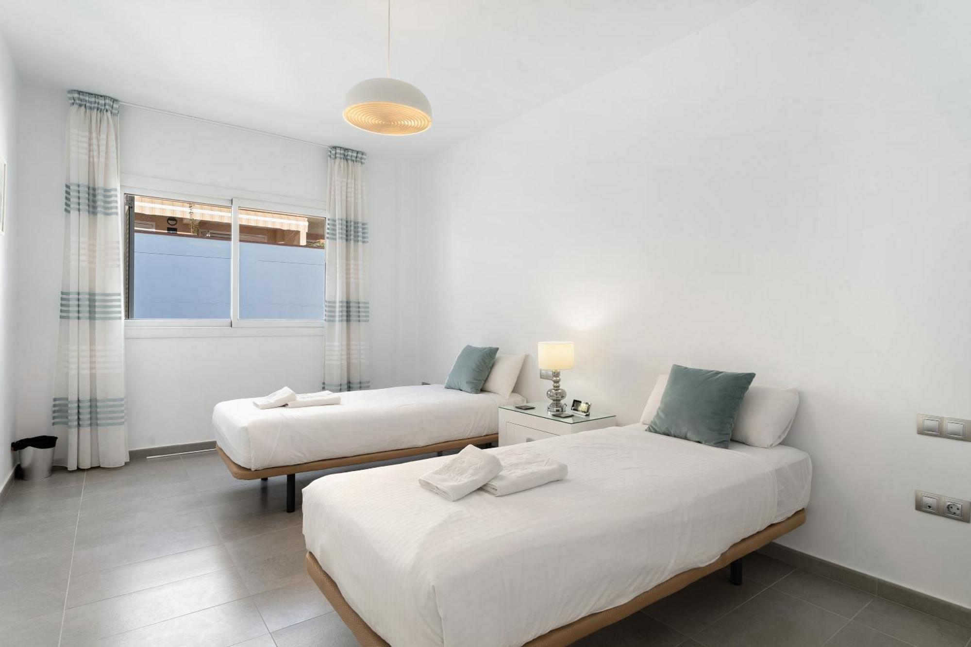 Espectacular Villa Aurora By Paramount Holidays Puerto de Santiago  Exteriér fotografie